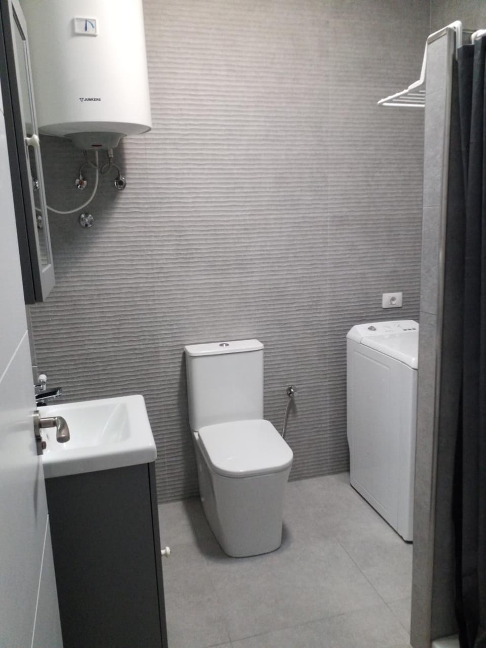 Designer 1 bedroom apartment White Tree 2 minutes to the beach in the city center, Puerto de la Cruz, Tenerife Apartment in Puerto de la Cruz