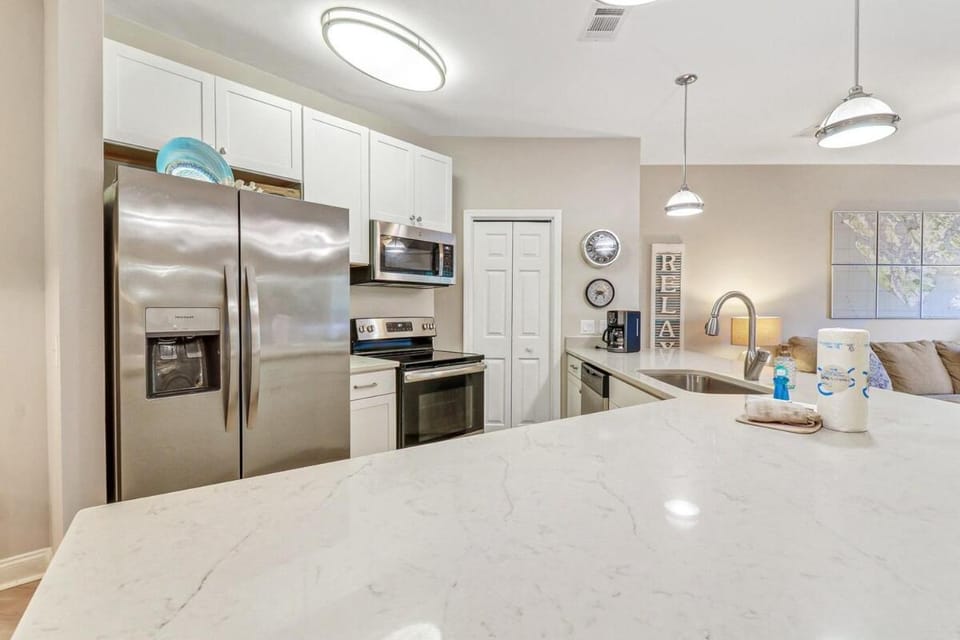 Pet Friendly 3 Bed 3 Bath #3 Ocean Breeze Villa House in South Forest Beach
