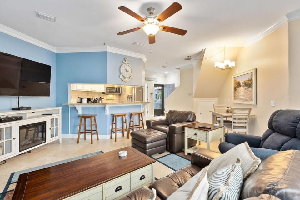 Pet Friendly Beach Villa 3 Bed 3 Bath walk to the beach pools tennis and more 16 OB House in South Forest Beach