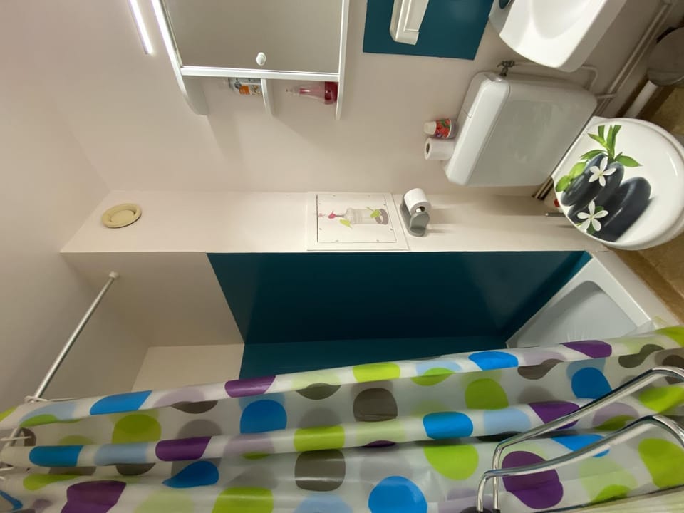 T2 près des Thermes du Connétable avec balcon et Wi-Fi - FR-1-541-126 Apartment in Nouvelle-Aquitaine