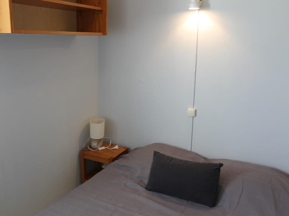 Charmant T2 avec terrasse et Wi-Fi à 100m des Thermes - FR-1-541-130 Apartment in Nouvelle-Aquitaine