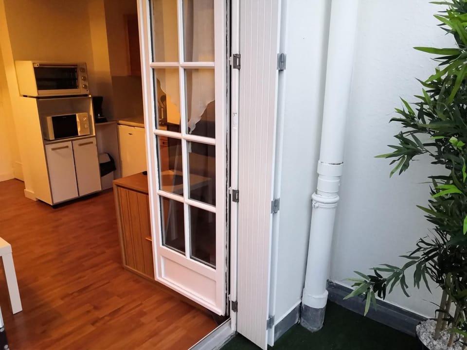 Appartement meublé avec balcon - Animaux admis, WiFi - FR-1-541-146 Apartment in Nouvelle-Aquitaine