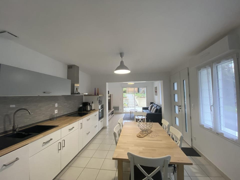Maison rénovée avec cuisine équipée à La Roche-Posay - FR-1-541-148 House in Nouvelle-Aquitaine