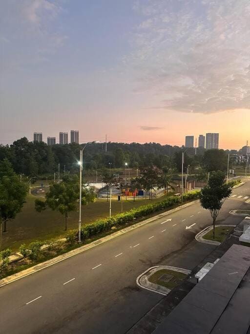 La Cassia - Comfortable, spacious, holiday home House in Putrajaya