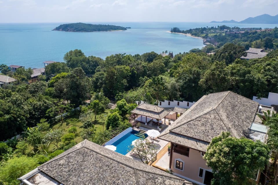 Property building, Day, Natural landscape, Bird's eye view, Pool view, Sea view, Swimming pool