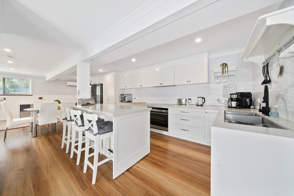 Shailer Park-House & Granny flat - Pool, Sauna-Ideal for Groups House in Brisbane