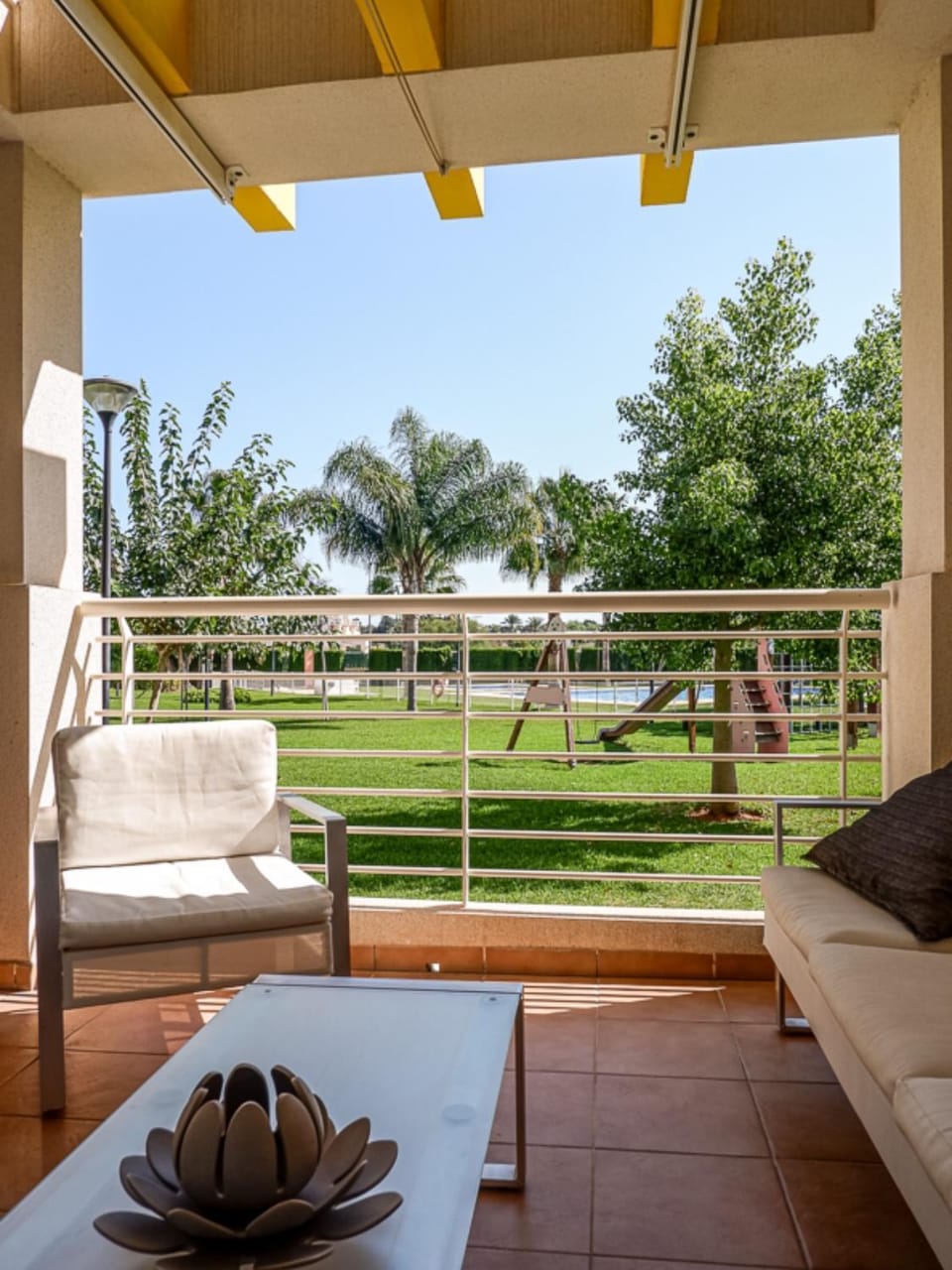 Balcony/Terrace, Garden view
