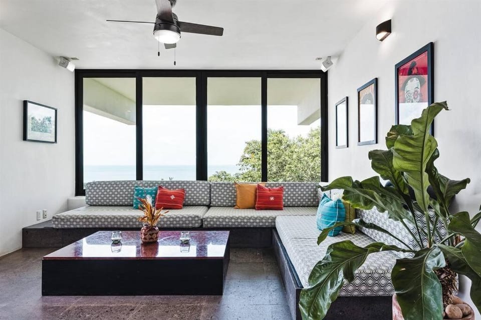 Stunning Ocean Views 2 Pools 10 min walk to beach Villa in Sayulita