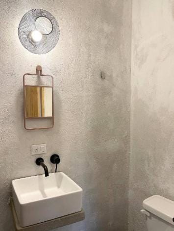 EB5 Escape-Contemporary Stay, San Marcos La Laguna #8 Hostel in Sololá Department