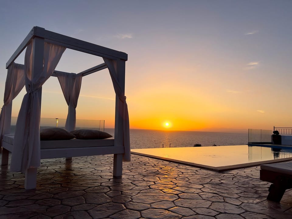 Pool view, Sea view, Swimming pool, Sunset, sunbed