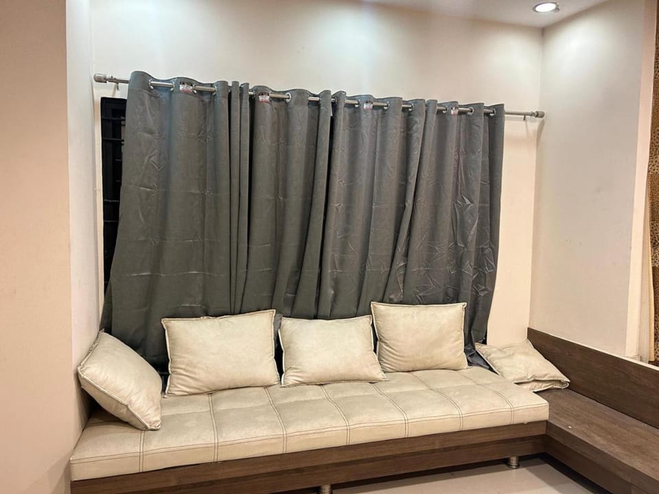 Satyabhama Homestay -Ruby-One RK appartment with Terrece Apartment in India