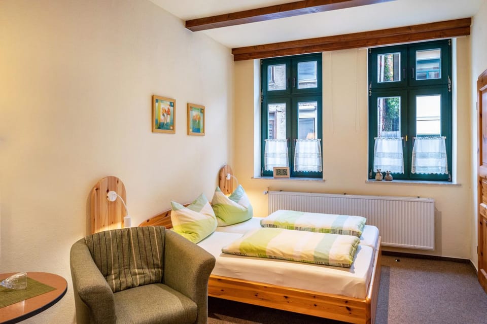 Property building, Living room, Bedroom