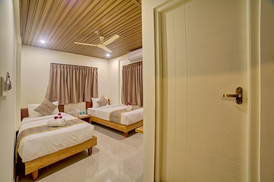 Bed, Bedroom, air conditioner