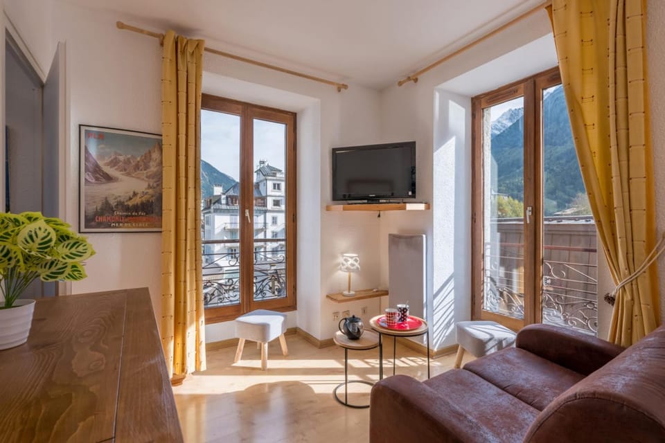 Charming flat right in the city centre Apartment in Chamonix