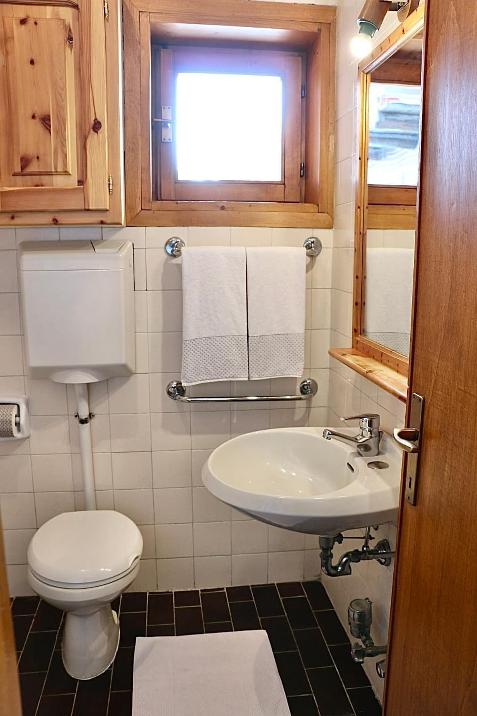 Toilet, Bathroom