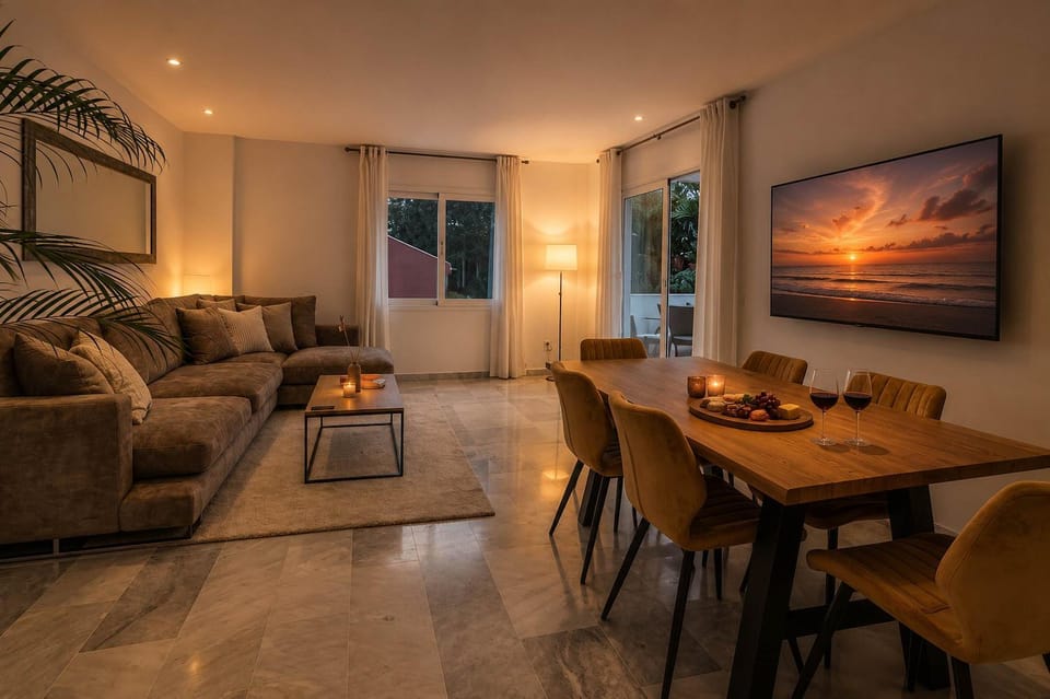 Ivy Pool Nueva Andalucia Bbq Apartment in Marbella