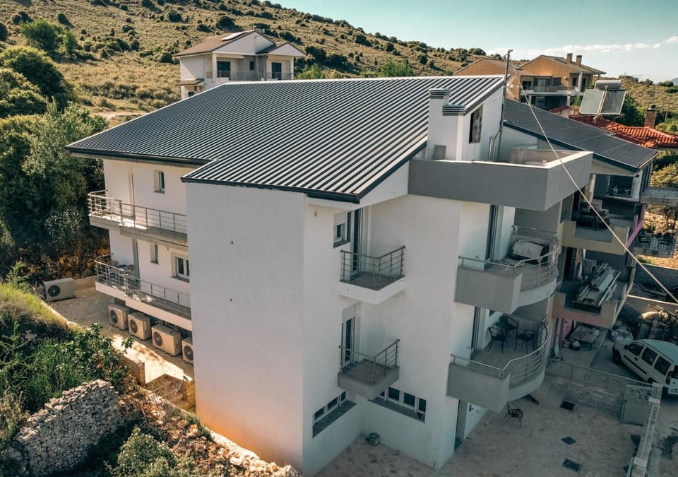 Property building, Bird's eye view