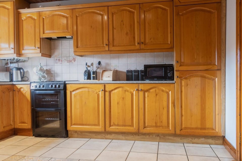 GuestReady - Cosy retreat in Chapelizod House in Dublin