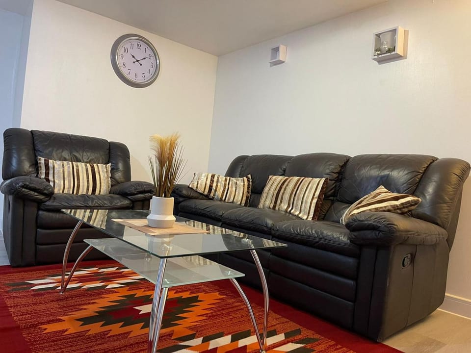 Crescent 2 beds Apartment Apartment in Ilford