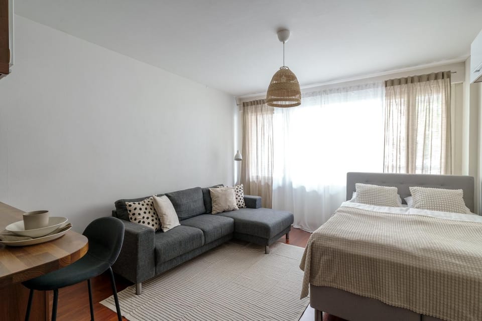 Bed, Living room, Photo of the whole room, Seating area, Bedroom