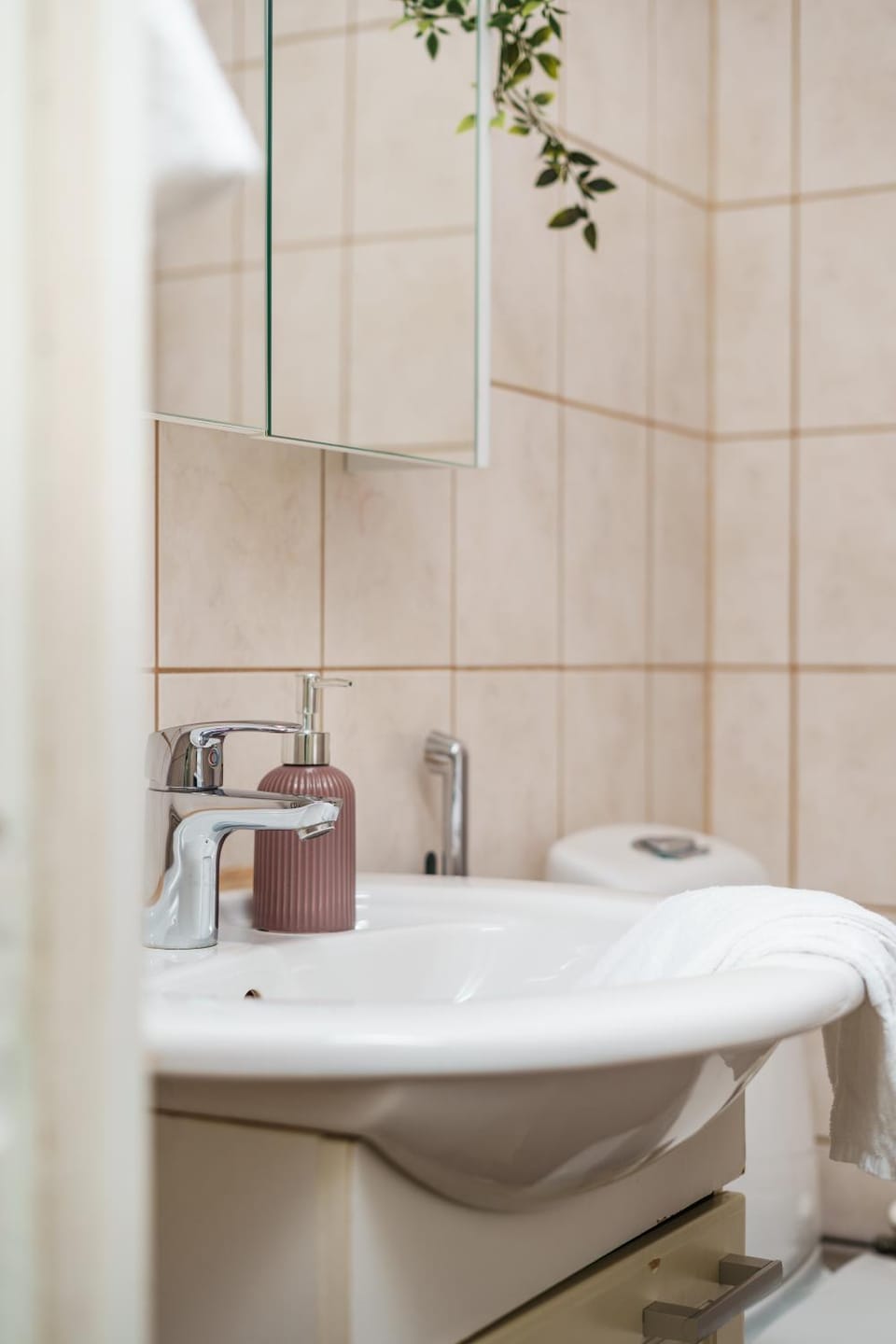 Bathroom, towels