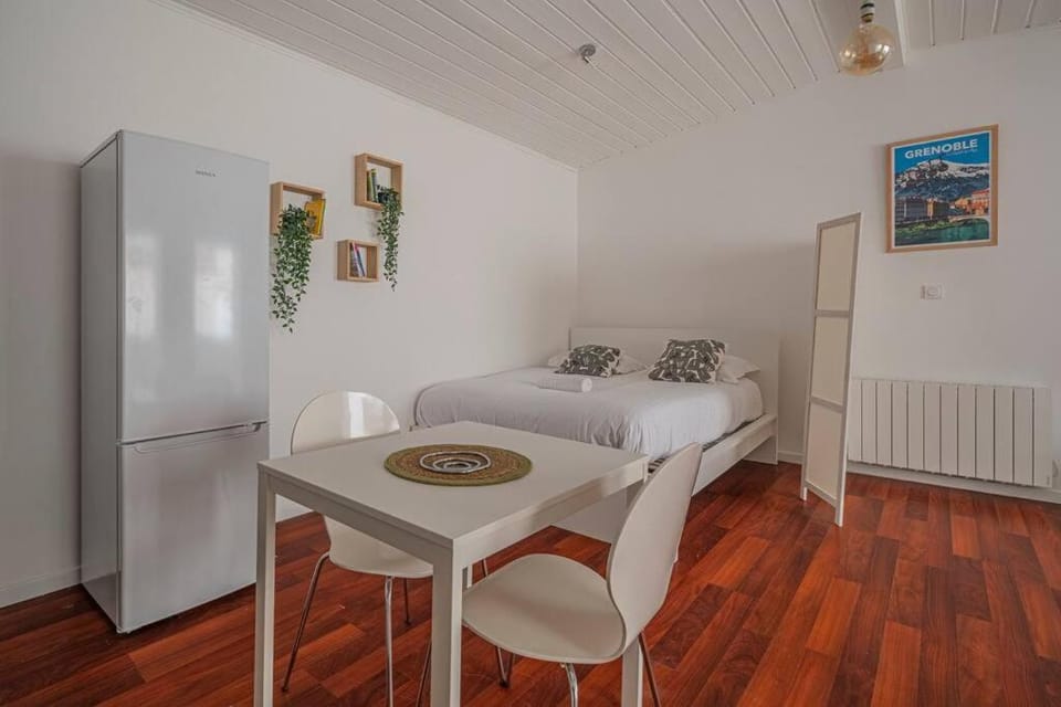 MYD - Petite Evasion Apartment in Grenoble