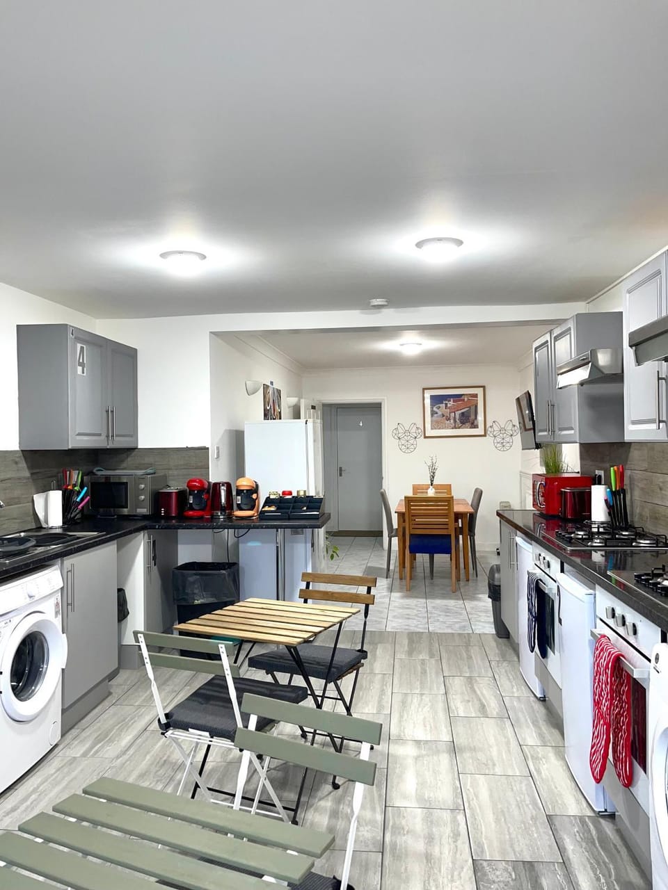 Penn Gardens Standard Room - 4 Apartment in Romford