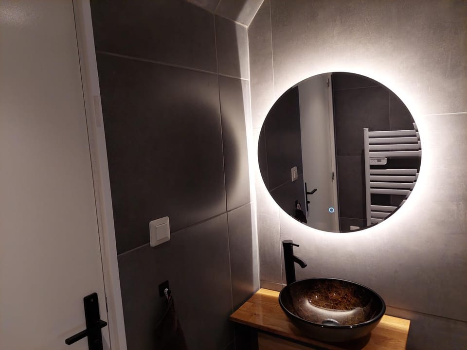 Chambre Gite Charassat Bed and Breakfast in Auvergne-Rhône-Alpes