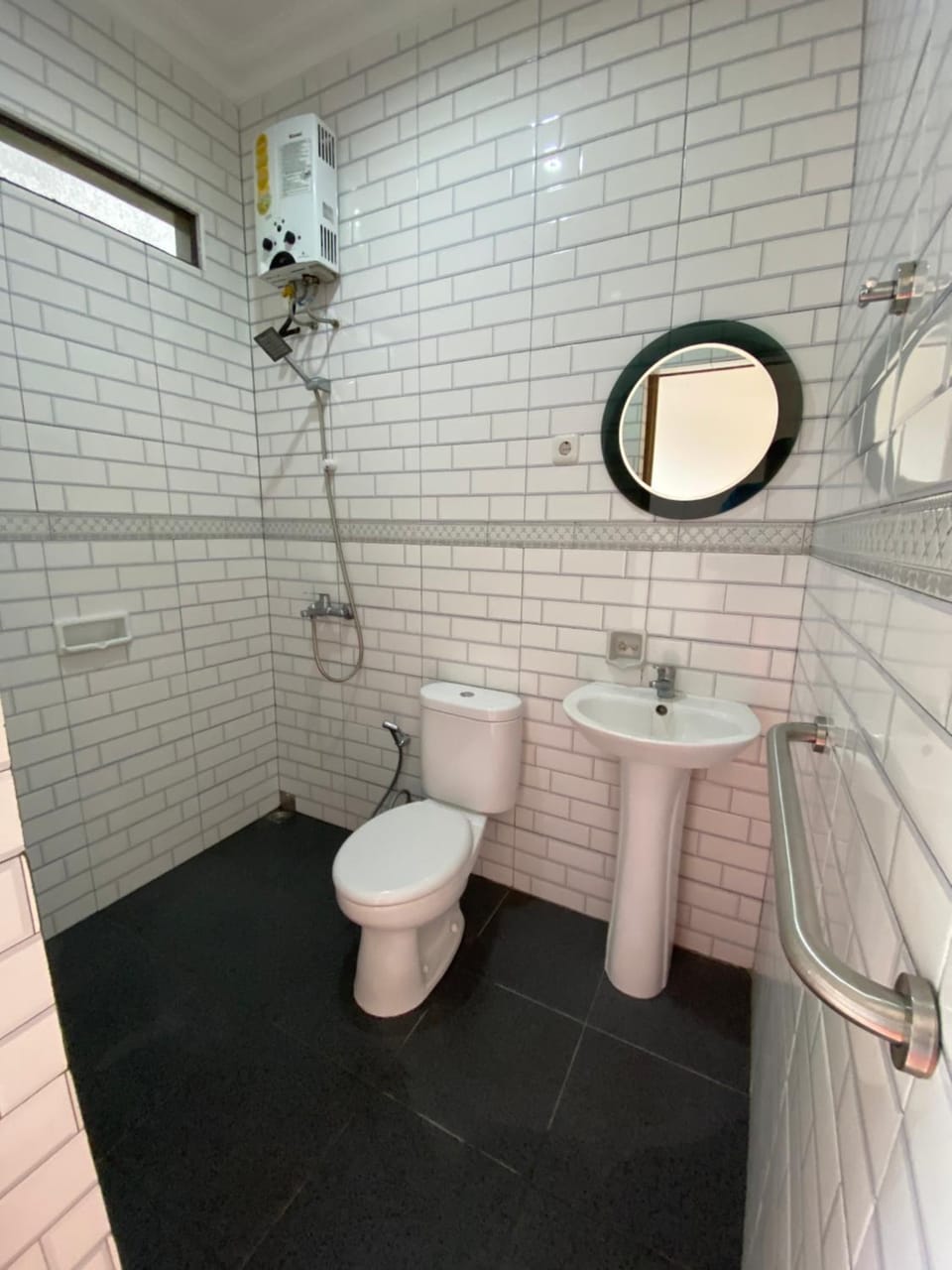 Kamar no 4 Country House in Cisarua