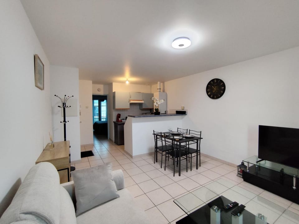 Le Panorama de la Cité médiévale-clim -4pers Apartment in Carcassonne
