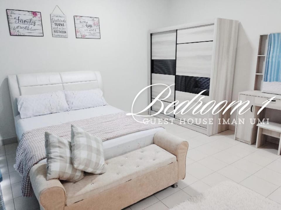 Guest House Iman Umi Bagan Serai Bed and Breakfast in Perak