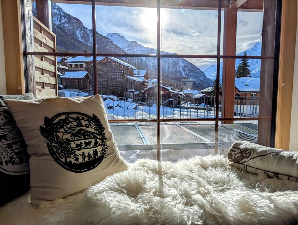 Natural landscape, Winter, Living room, Seating area, Mountain view