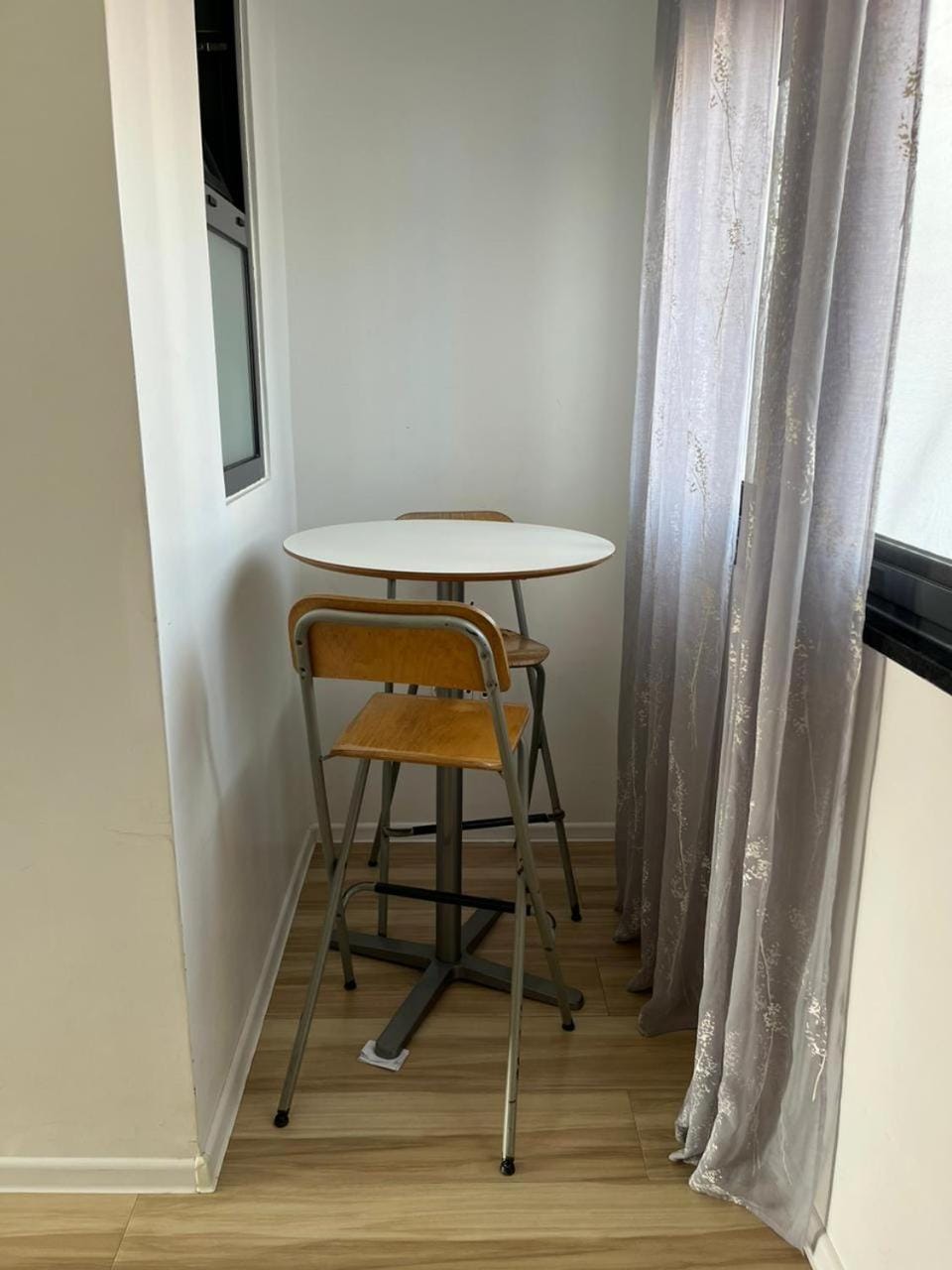 Apto Duarte T1 Compacto Apartment in Praia