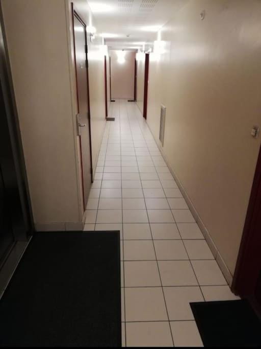 Bel appartement, Jardin et 2 parkings privés Apartment in Île-de-France