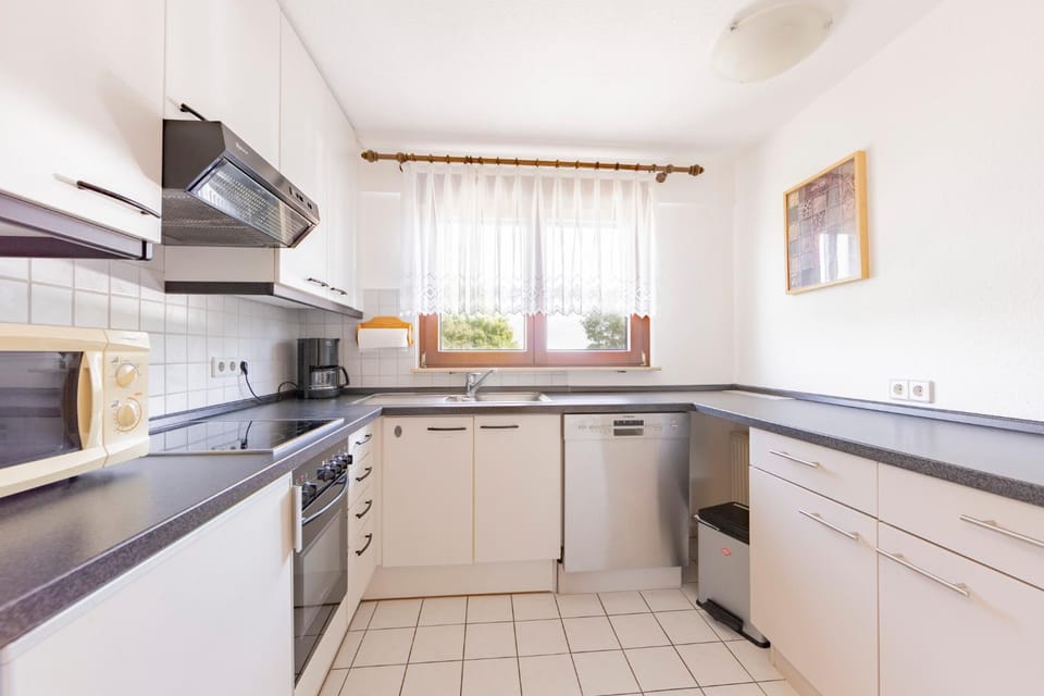 dishwasher, minibar, oven, pet friendly, stove