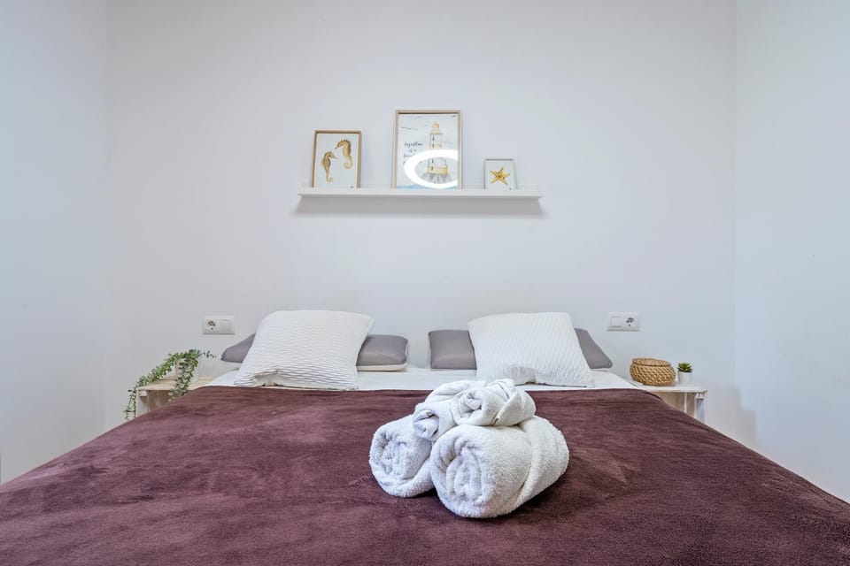 Living room, Bedroom