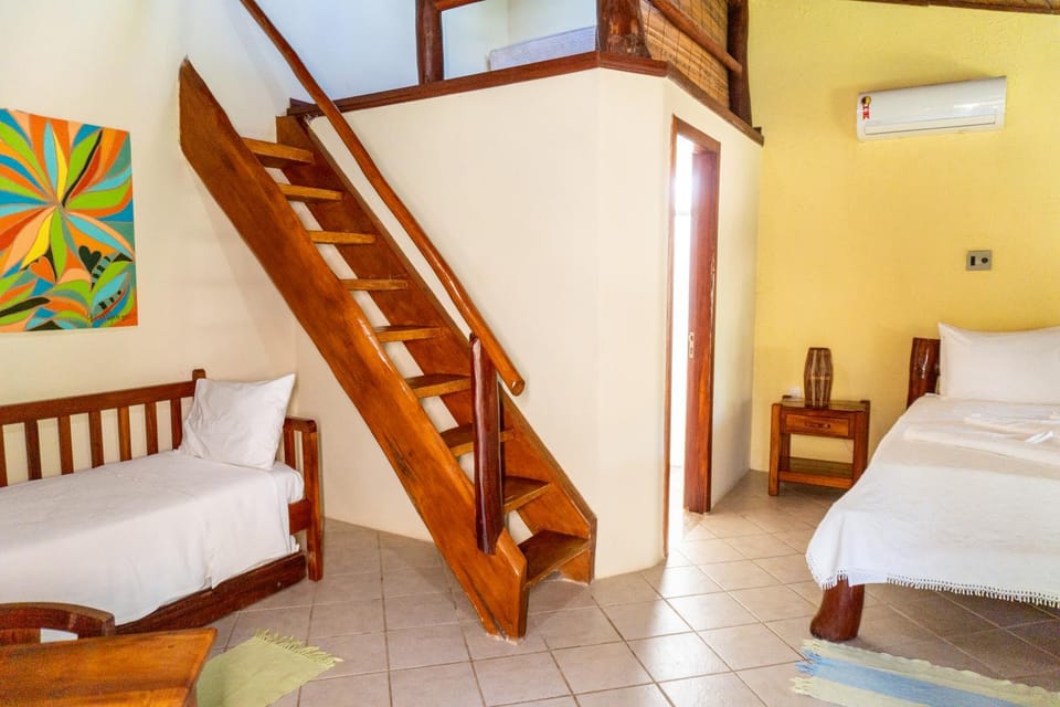 Bed, Photo of the whole room, Bedroom, air conditioner