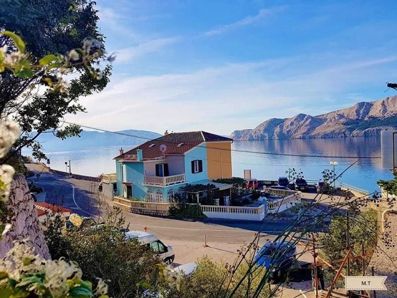 Villa Azure Infinity Baška Apartment in Lika-Senj County