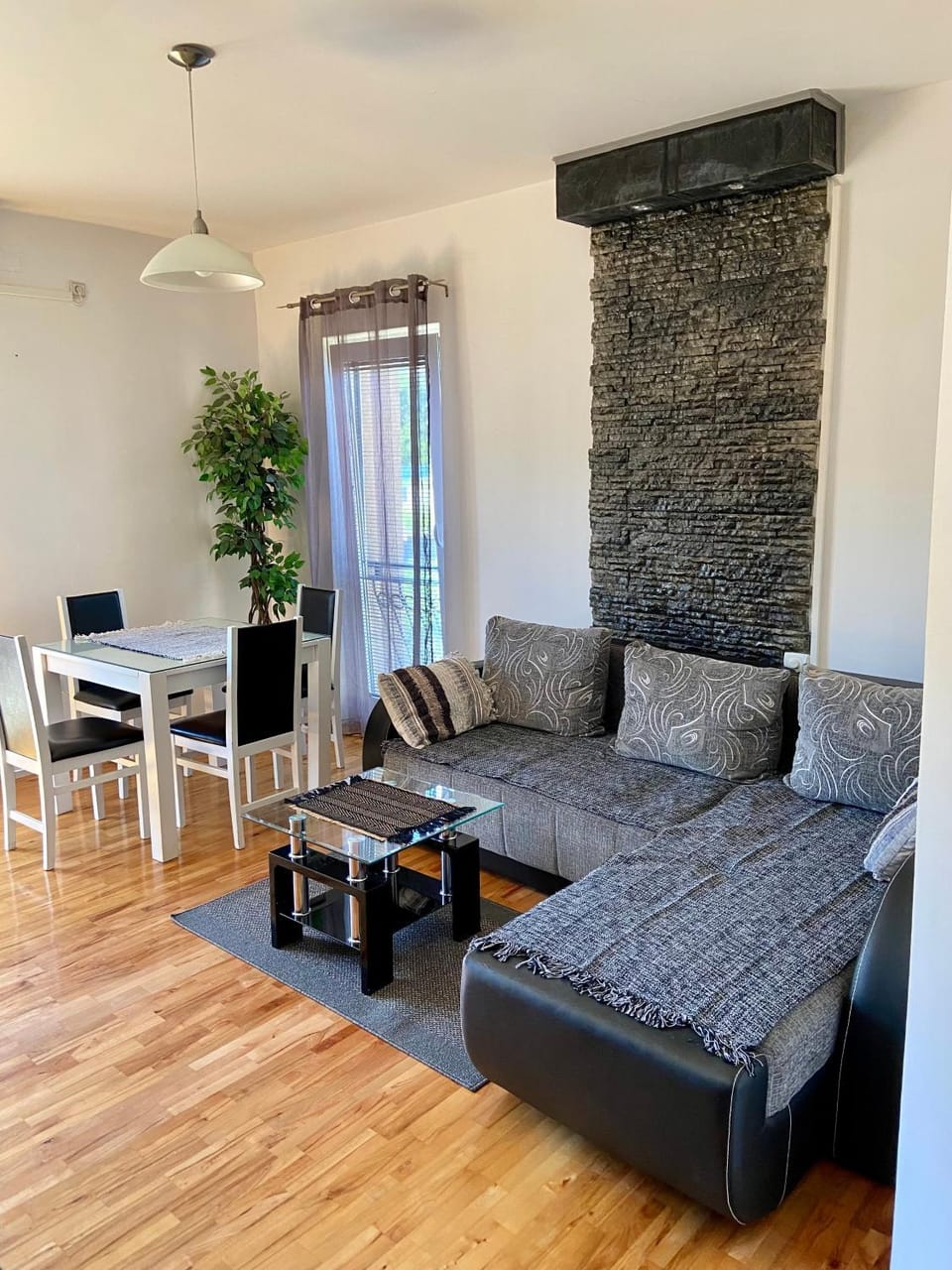 City view & pool apartment 2 Apartment in Serbia