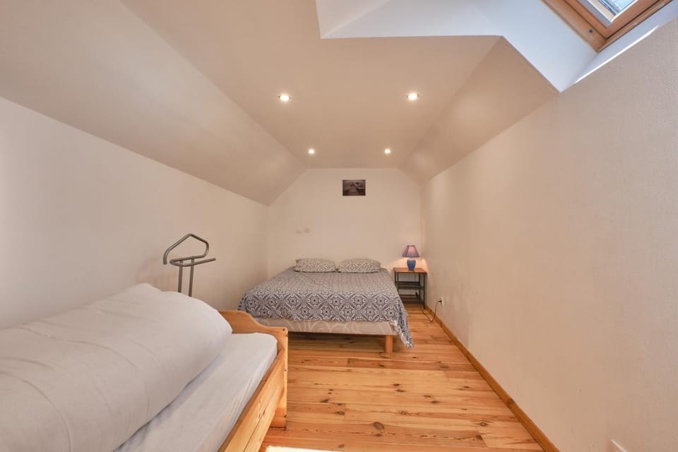 Property building, Living room, Bedroom