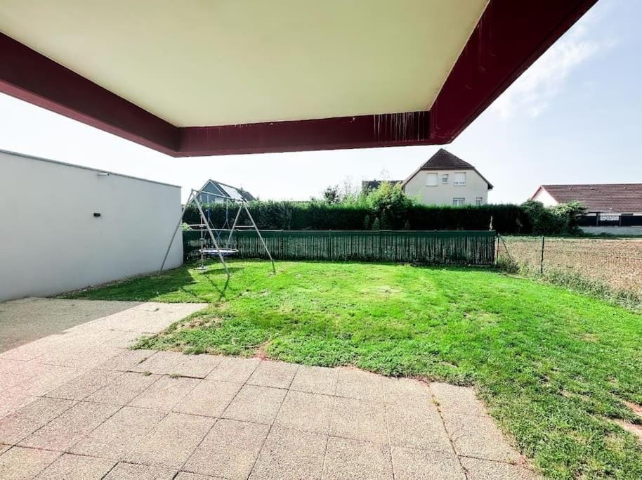 Garden, Garden view
