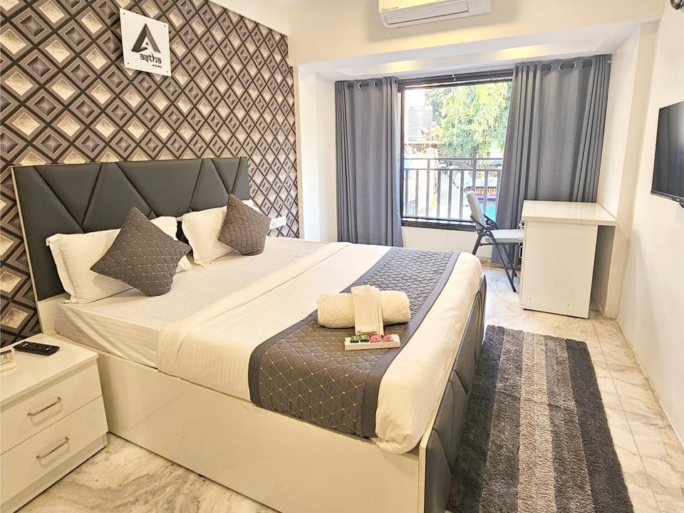 Bed, Photo of the whole room