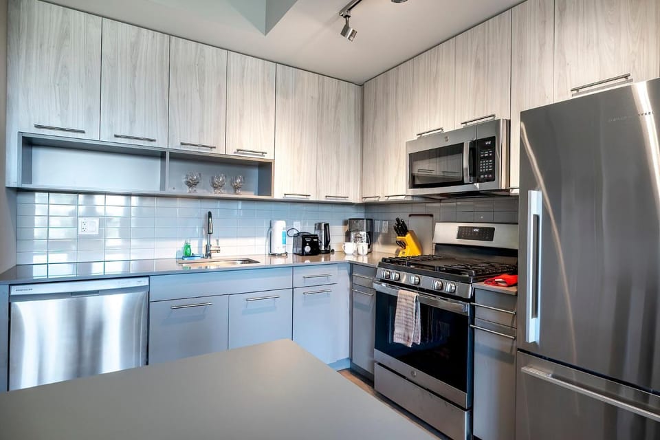 Kitchen or kitchenette