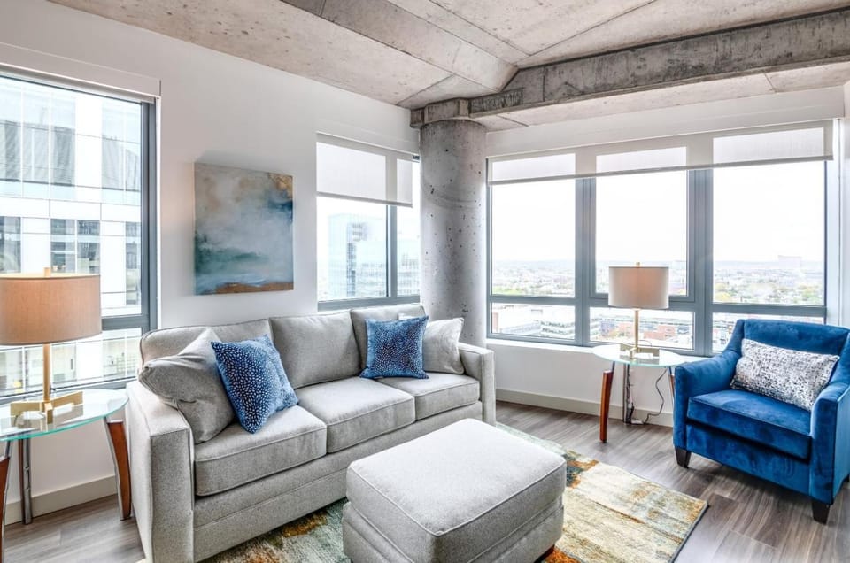 Living room, Seating area