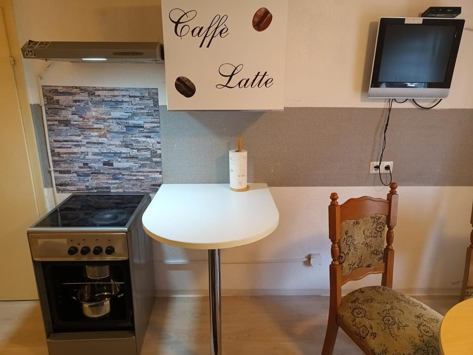 "OCTOPUS-1" Monteurwohnung in Zentrum! 2-zkb in 1og Apartment in Hesse