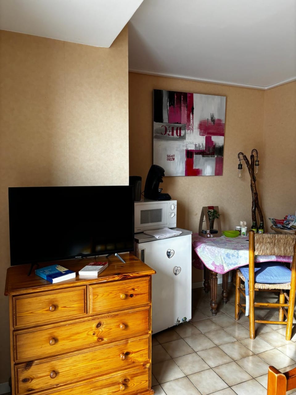 Communal lounge/ TV room, TV and multimedia, Kitchen or kitchenette