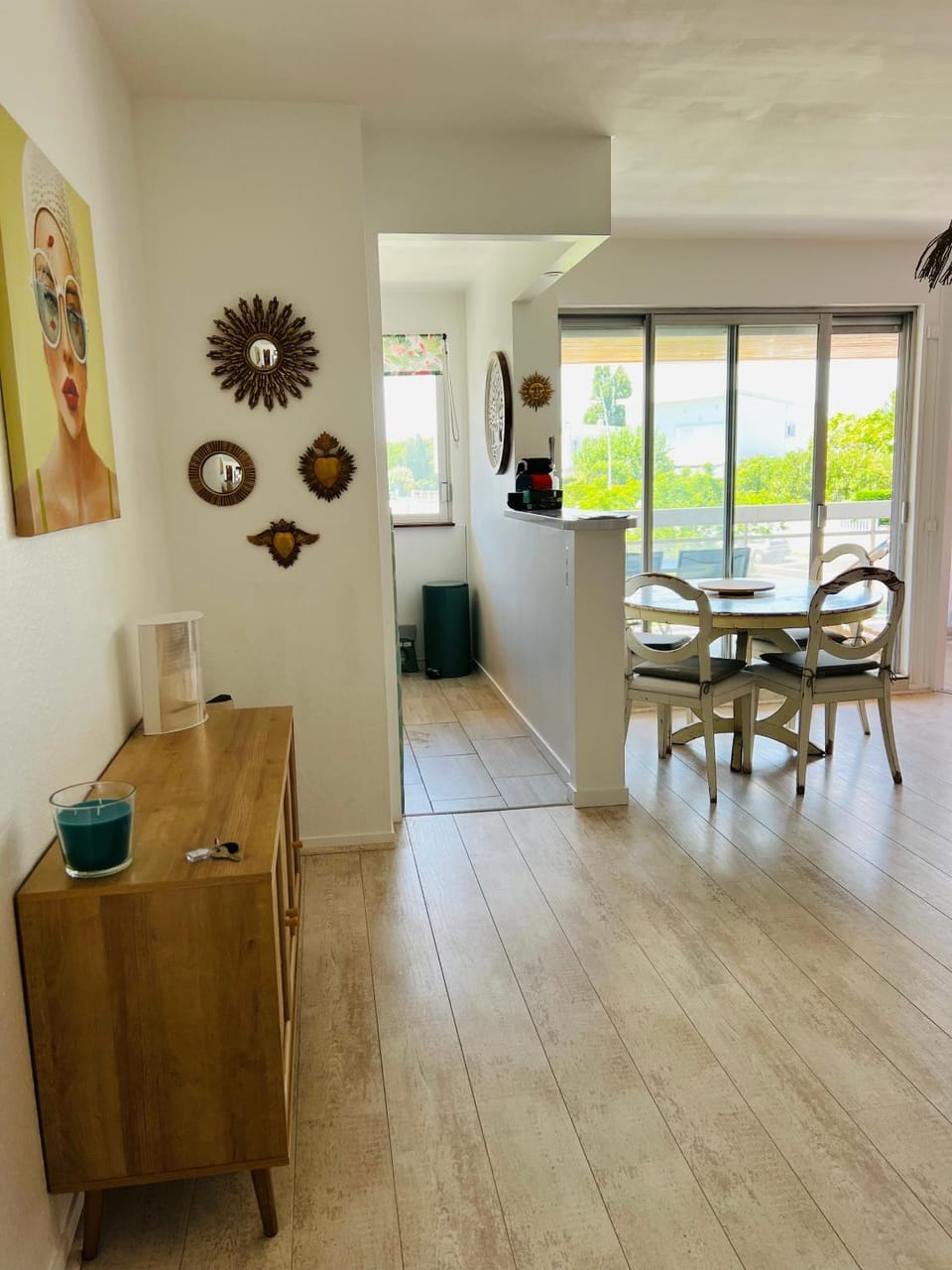 Property building, Living room
