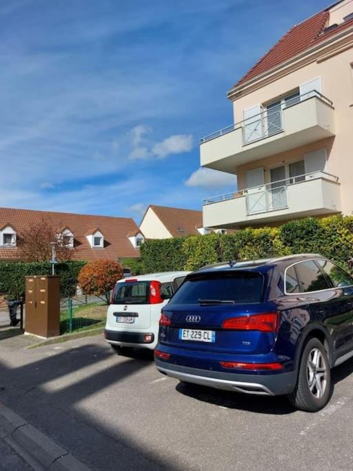 chez karine 6 Apartment in Île-de-France
