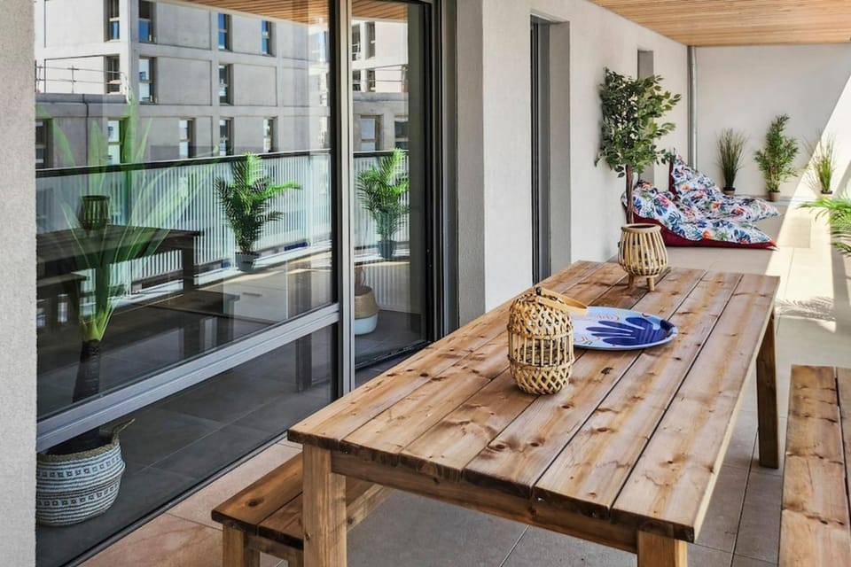 Le Bronfleur Apartment in Vaulx-en-Velin
