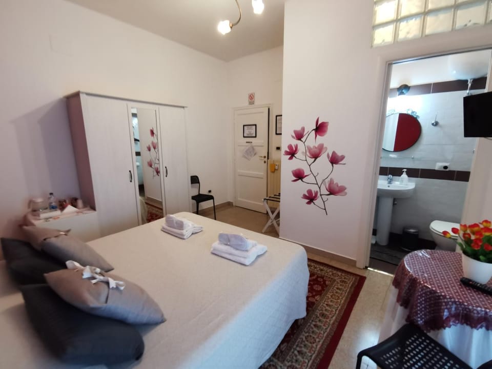 Bed, Coffee/tea facilities, Bedroom